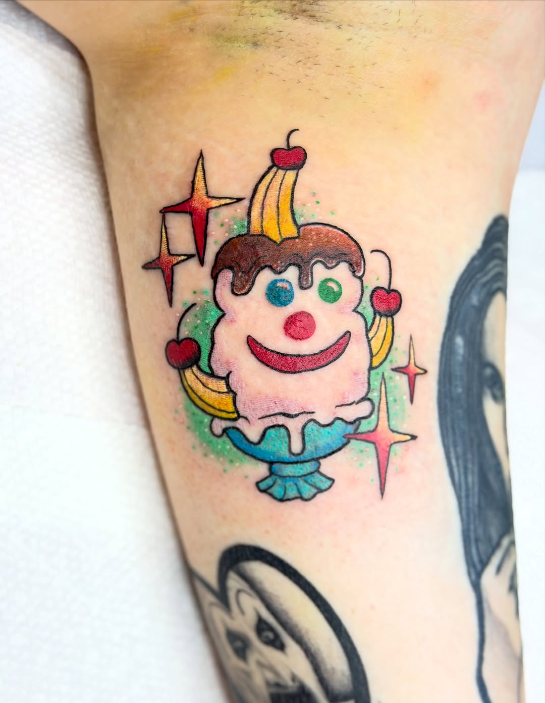 Tattoo by @glittergutstattoos — new_school, illustrative