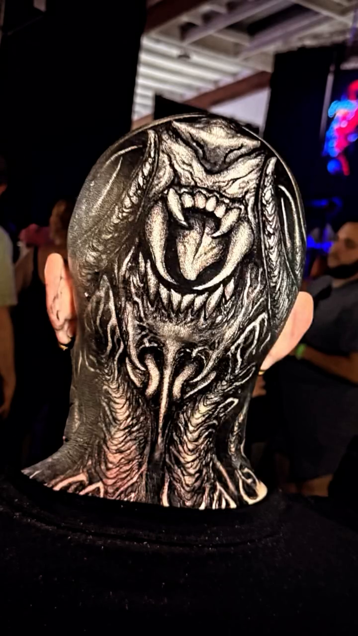Tattoo by @cholo_supremetattoos โ blackwork, dark_realism