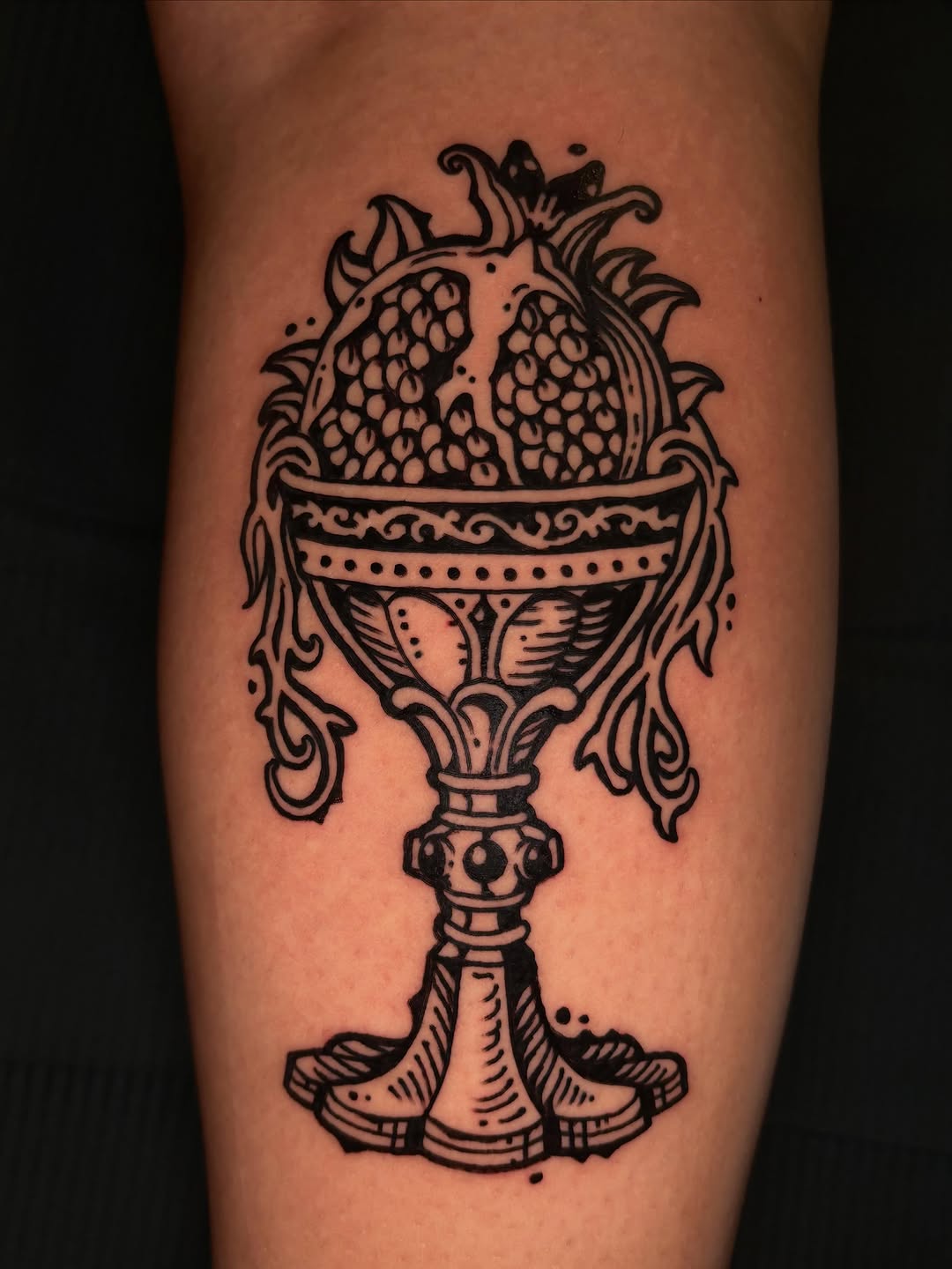 Tattoo by @jeremydrawsshit β blackwork