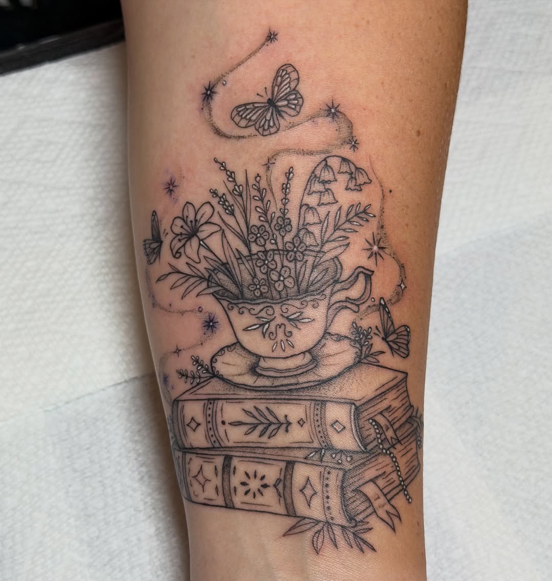 Tattoo by @veltattoos — illustrative, fine_line