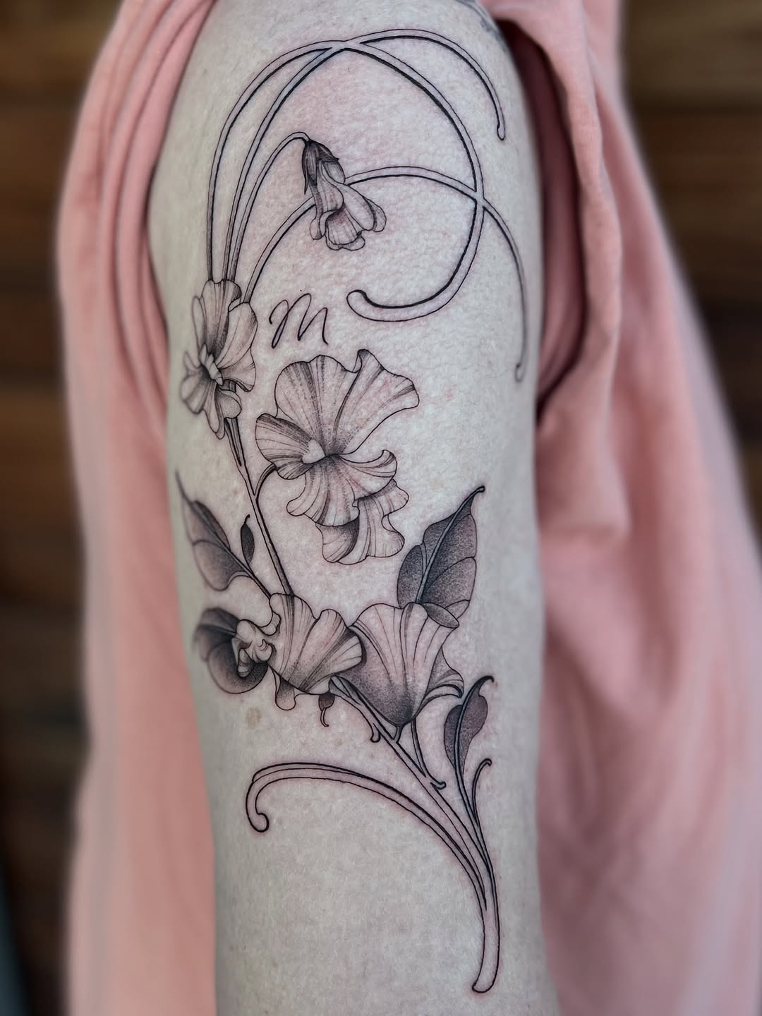 Tattoo by @tehnayatattoos β fine_line