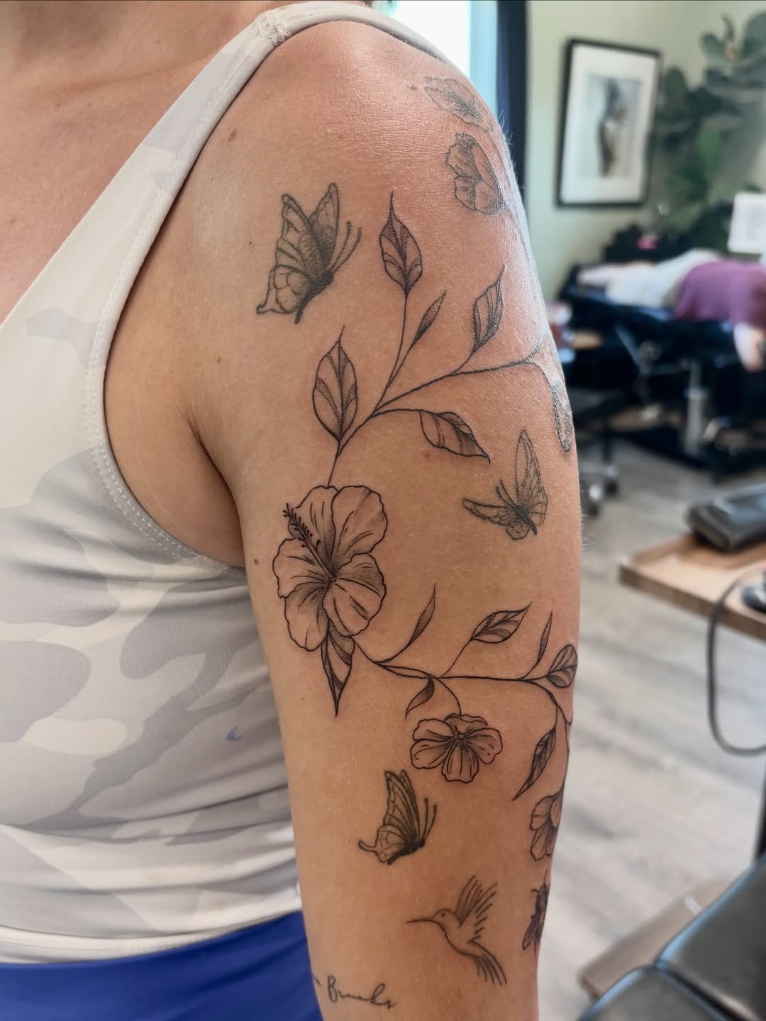 Tattoo by @sagerayink โ fine_line