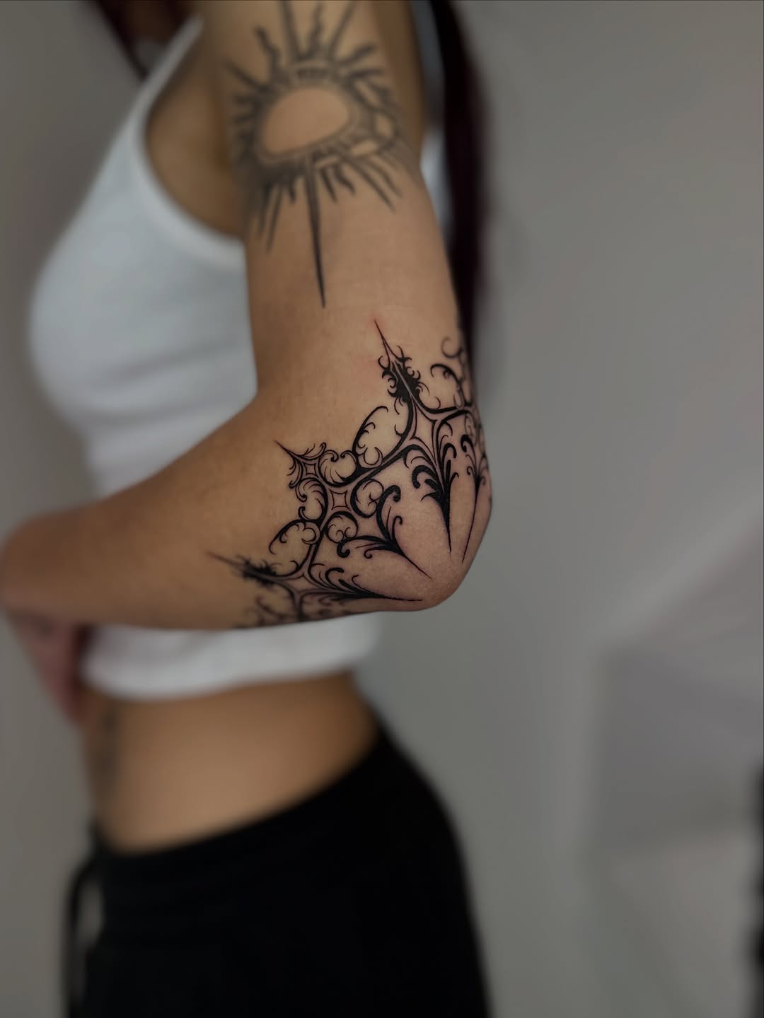 Tattoo by @laurenroseink — fine_line, ornamental