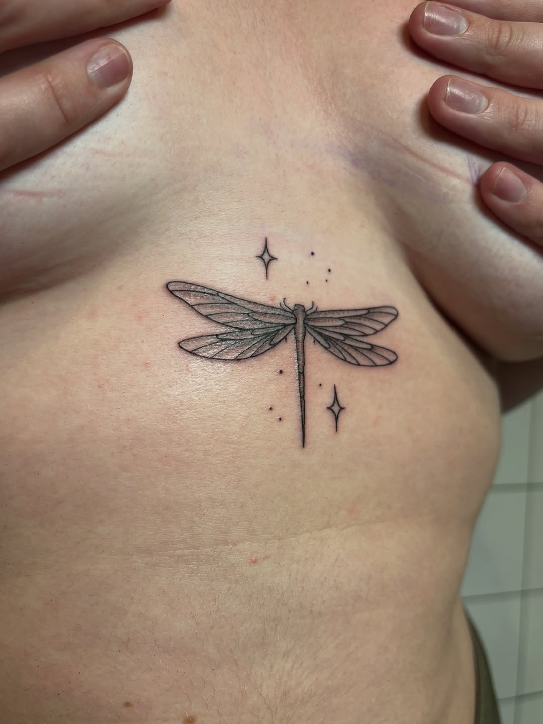 Tattoo by @daynatattoos — fine_line