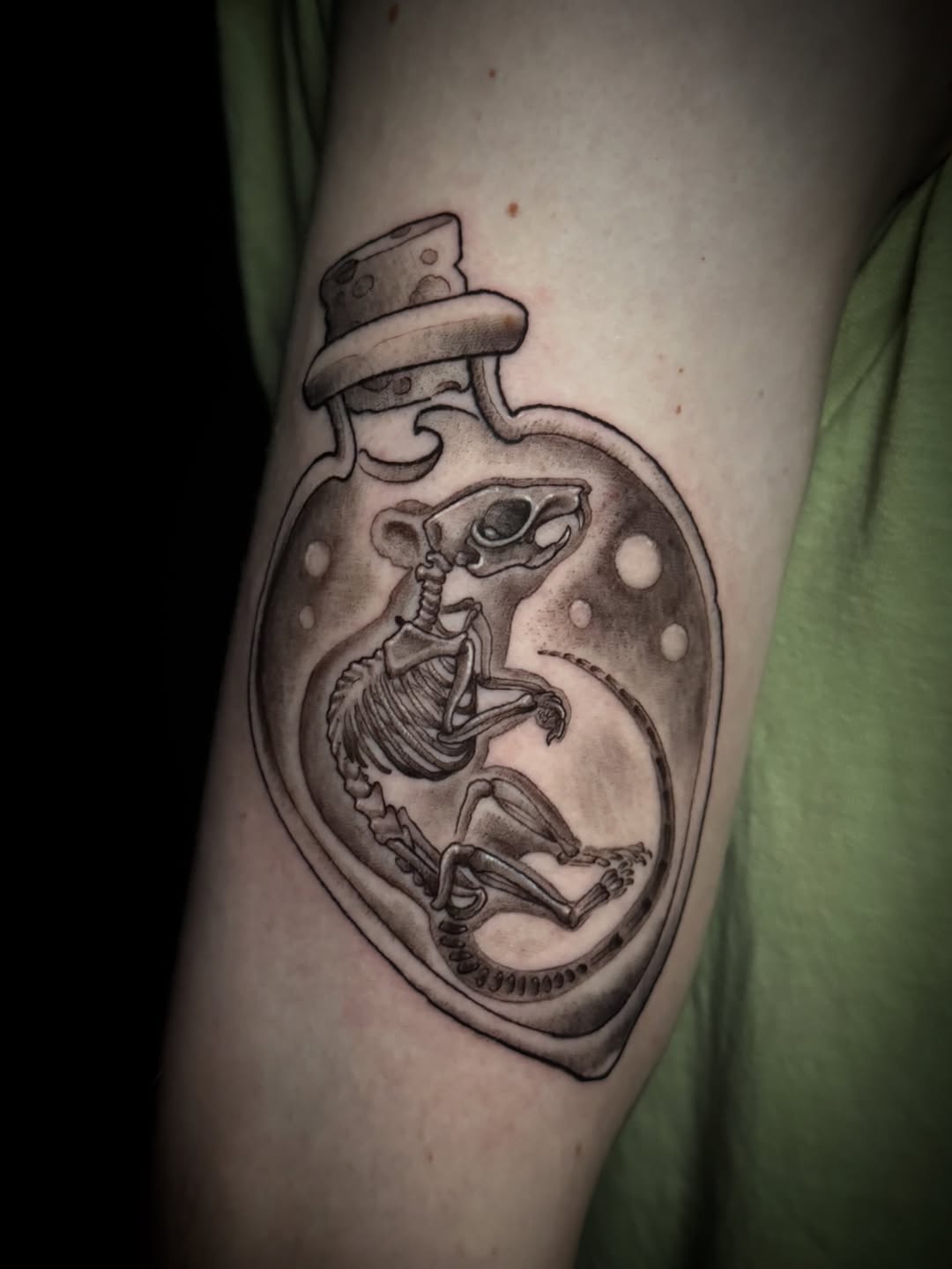 Tattoo by @ashesandthorns โ black_and_grey