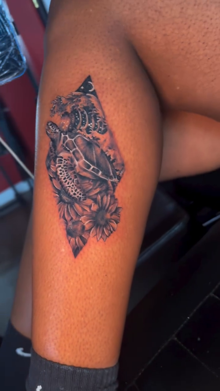Tattoo by @theartplug4 — black_and_grey