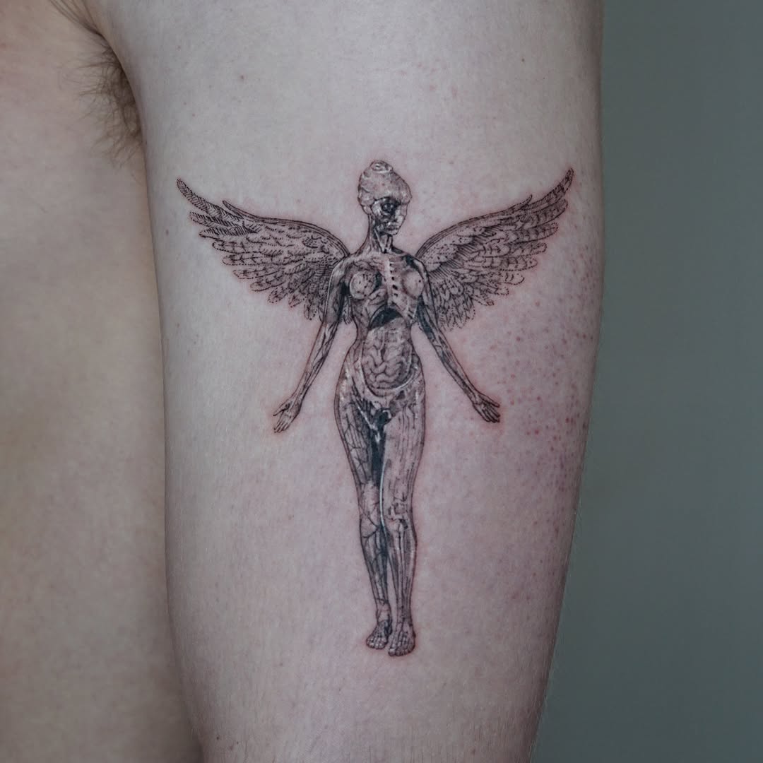 Tattoo by @alissajungink — black_and_grey