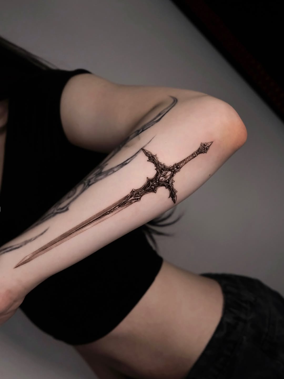 Tattoo by @da.an_tattooer — illustrative, black_and_grey