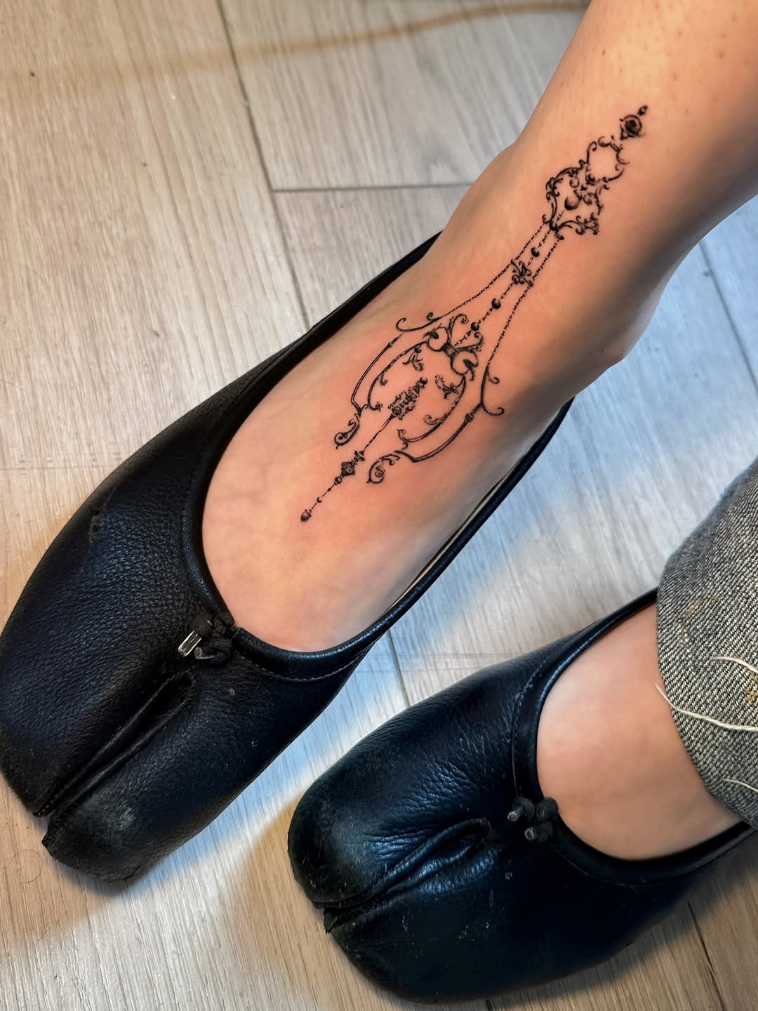 Tattoo by @sexytattoofactory — fine_line, ornamental