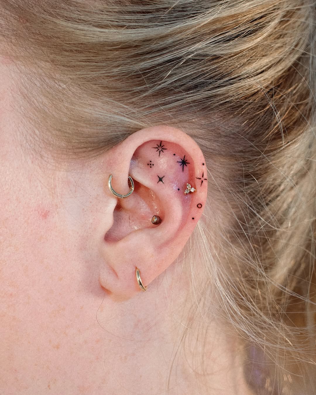 Tattoo by @elsietattoo — fine_line, minimalist