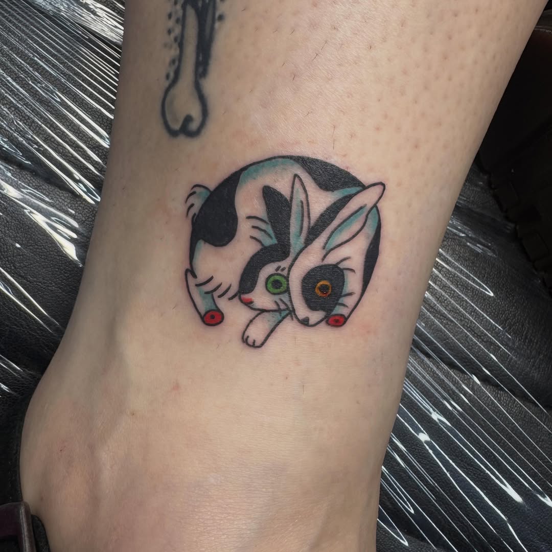 Tattoo by @jadareytattoo — american_traditional, illustrative