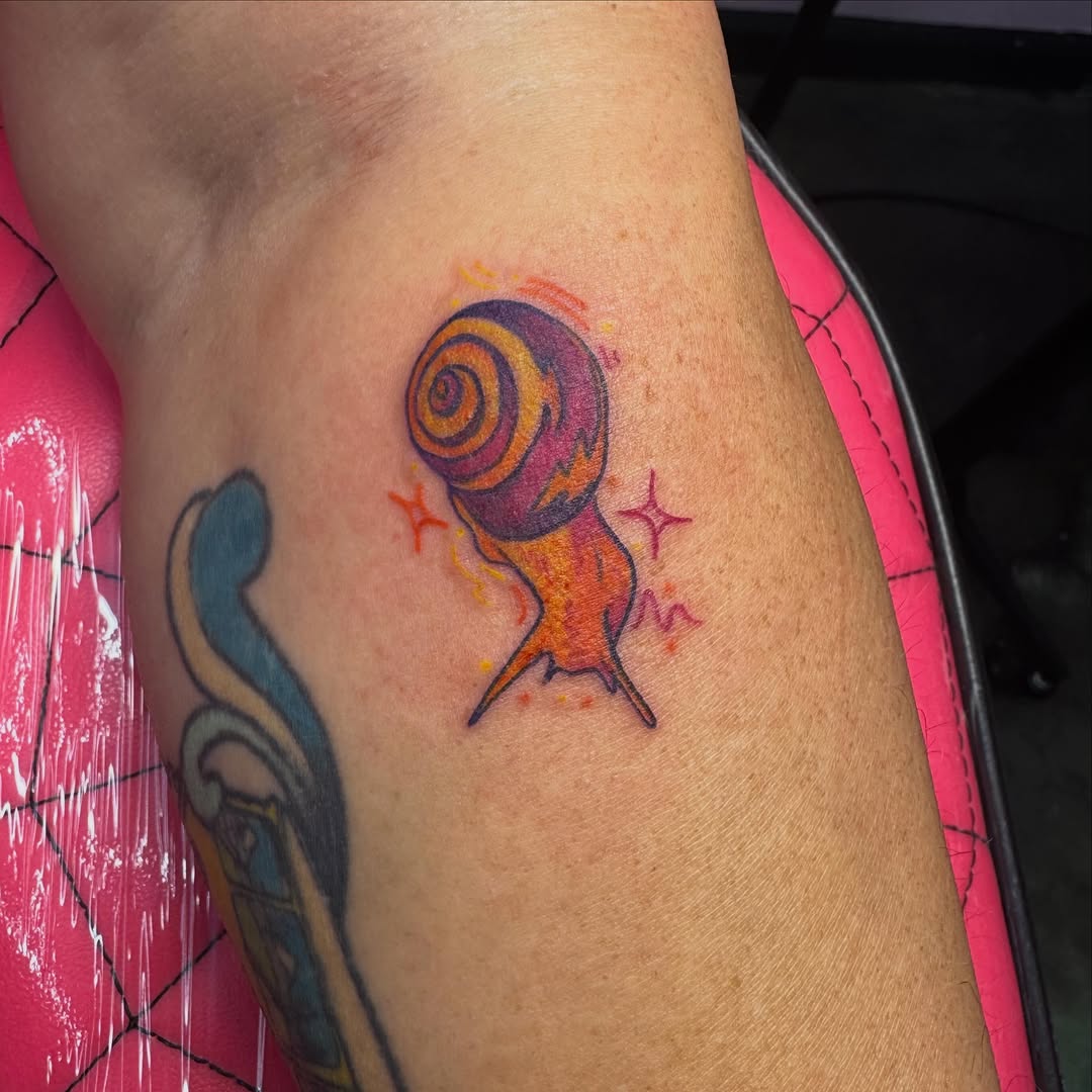 Tattoo by @jadareytattoo — illustrative, watercolor