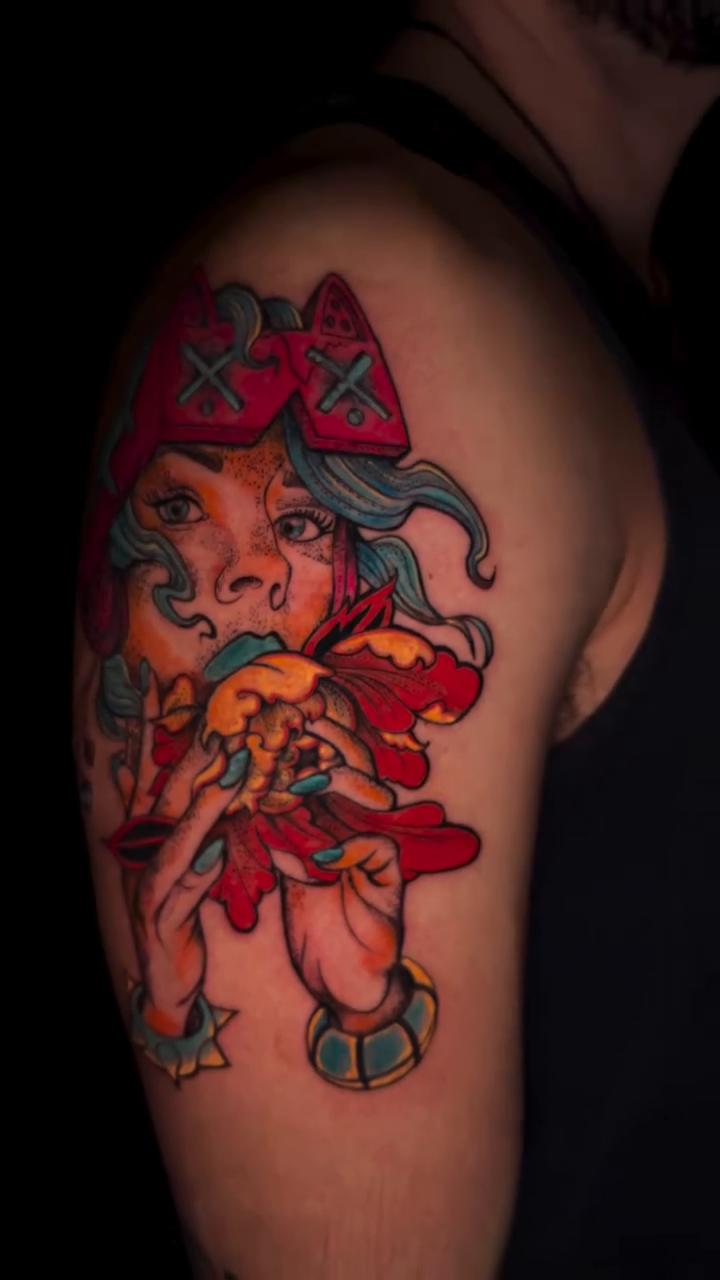 Tattoo by @liv.tats โ neo_traditional, illustrative
