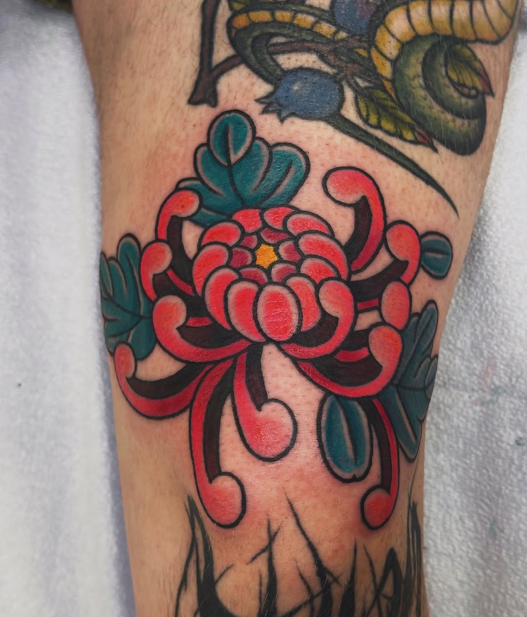 Tattoo by @sydneybeetattoos — japanese_irezumi
