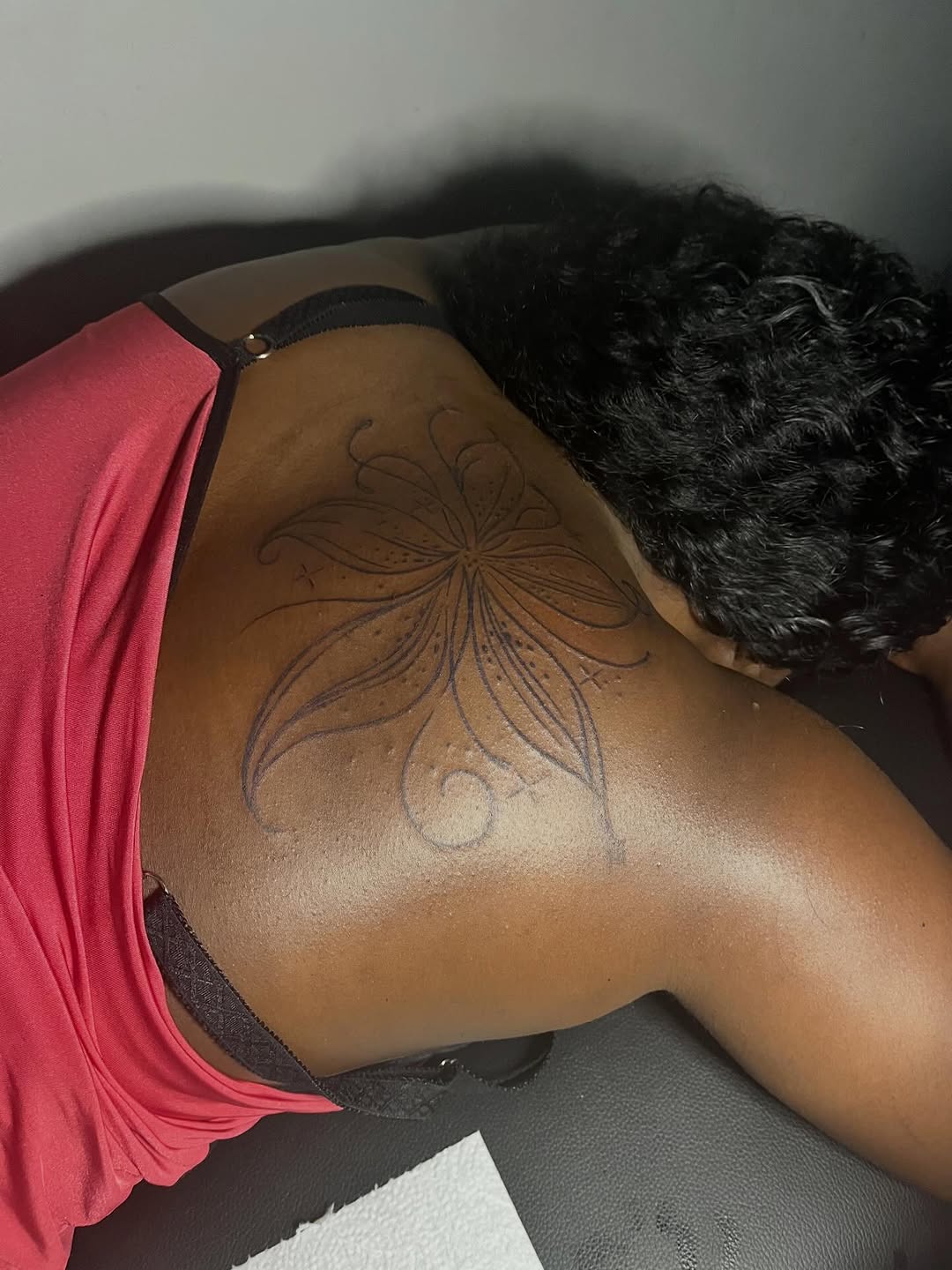 Tattoo by @inkbylaybae โ fine_line
