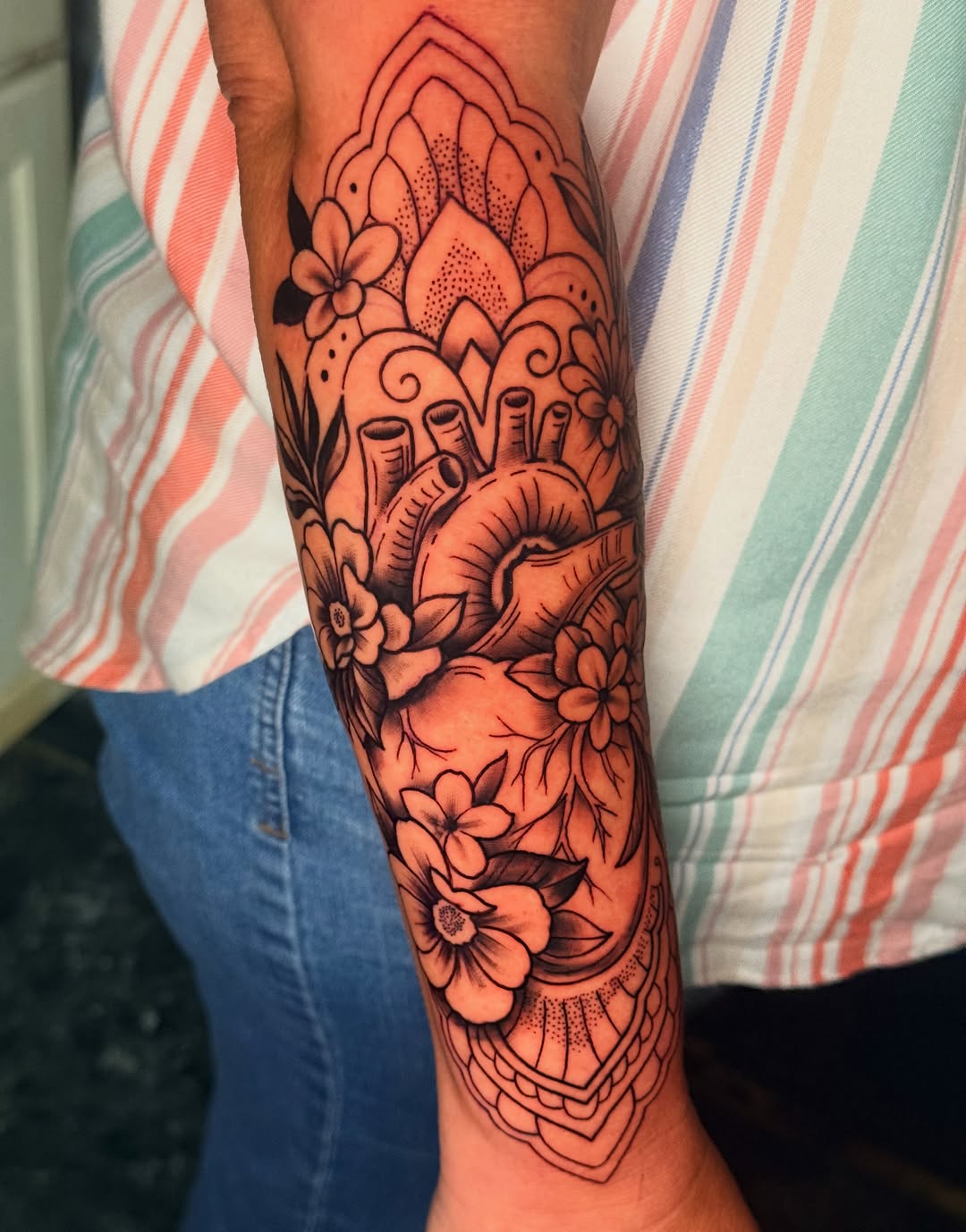 Tattoo by @kendyyl — black_and_grey, ornamental