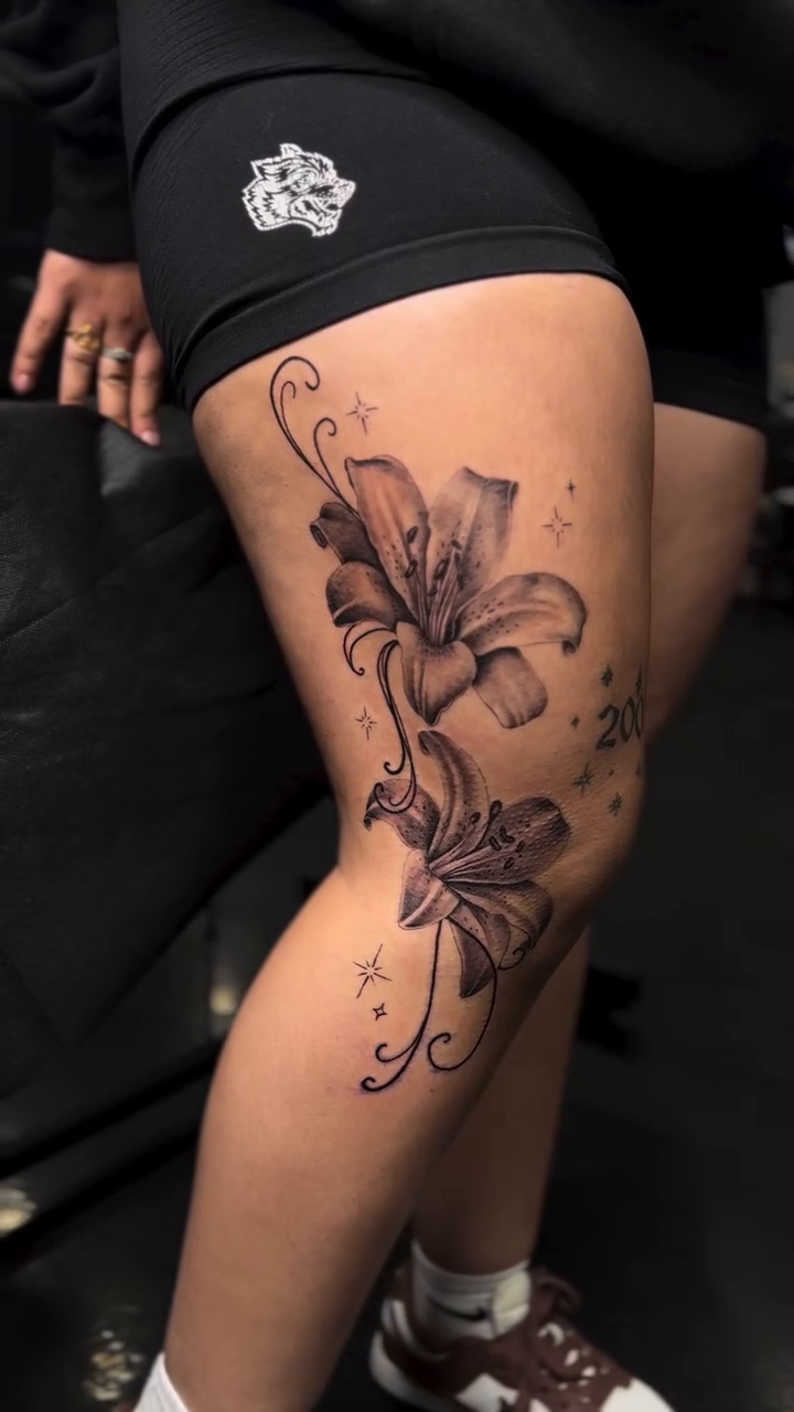 Tattoo by @mayleninks — black_and_grey, realism
