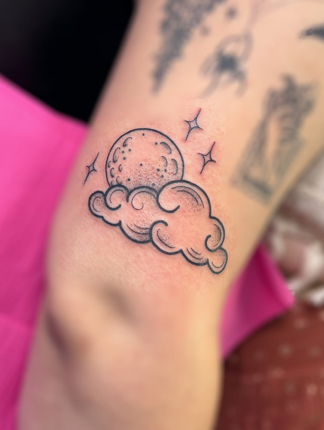 Tattoo by @sadie.tattoos — illustrative, fine_line