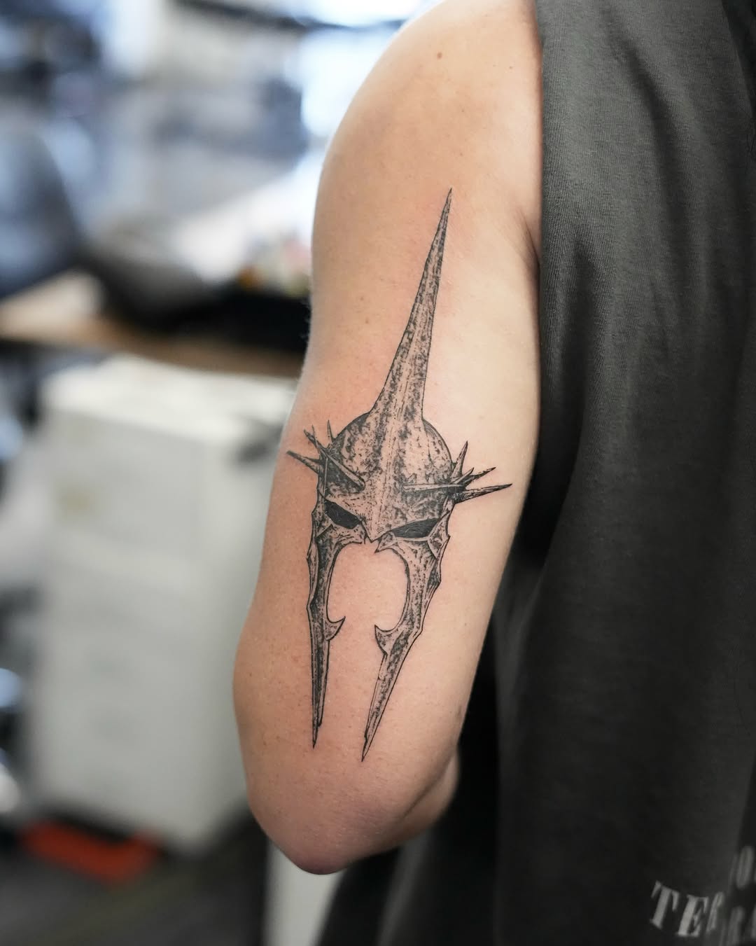 Tattoo by @tatsbyalyssa — blackwork, illustrative