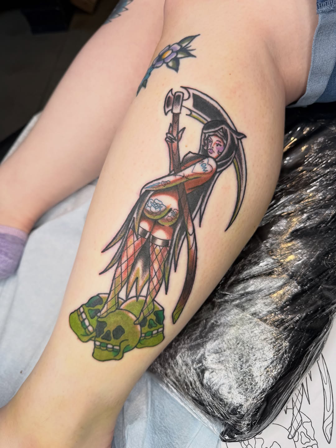 Tattoo by @mercydeantattoo — american_traditional, illustrative