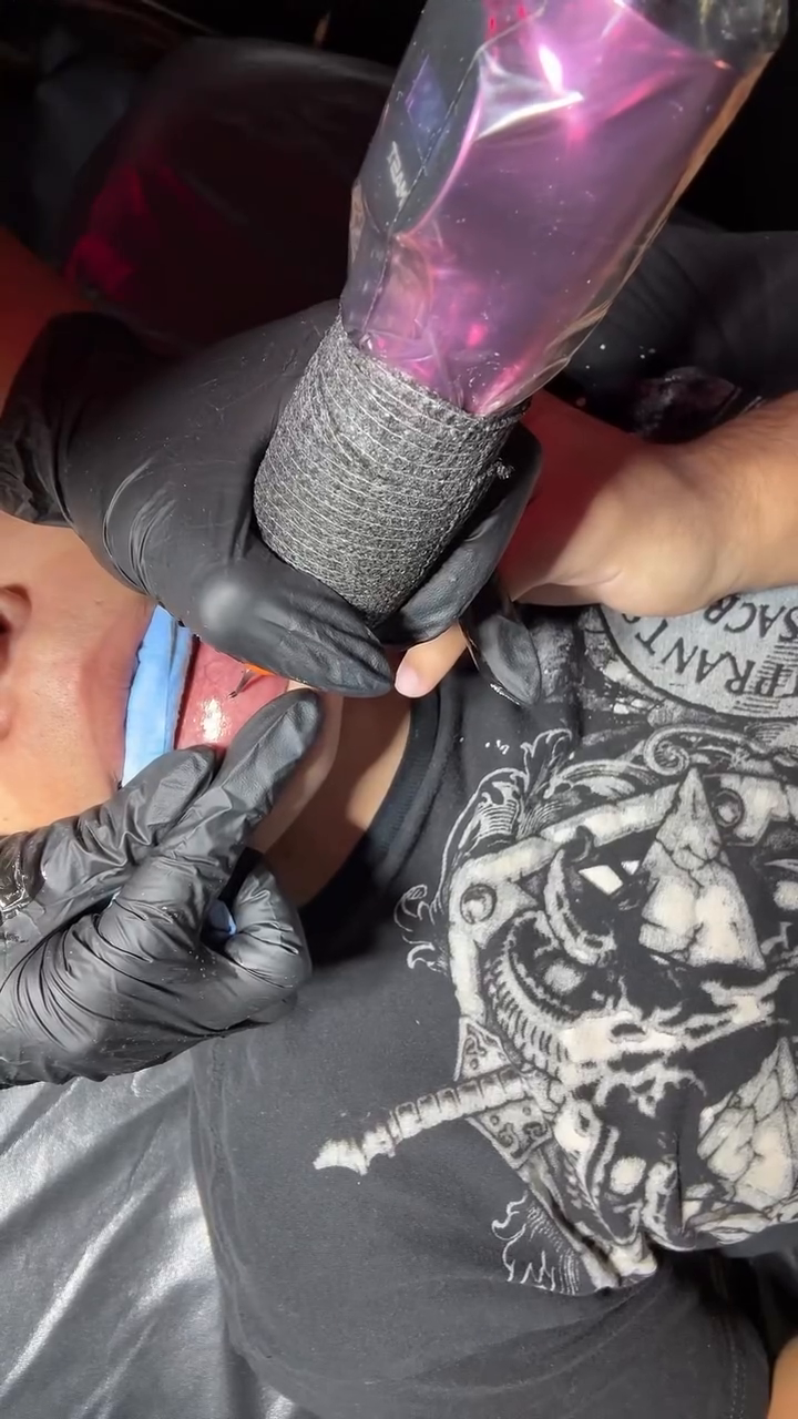 Tattoo by @lookatme.2o — blackwork, illustrative