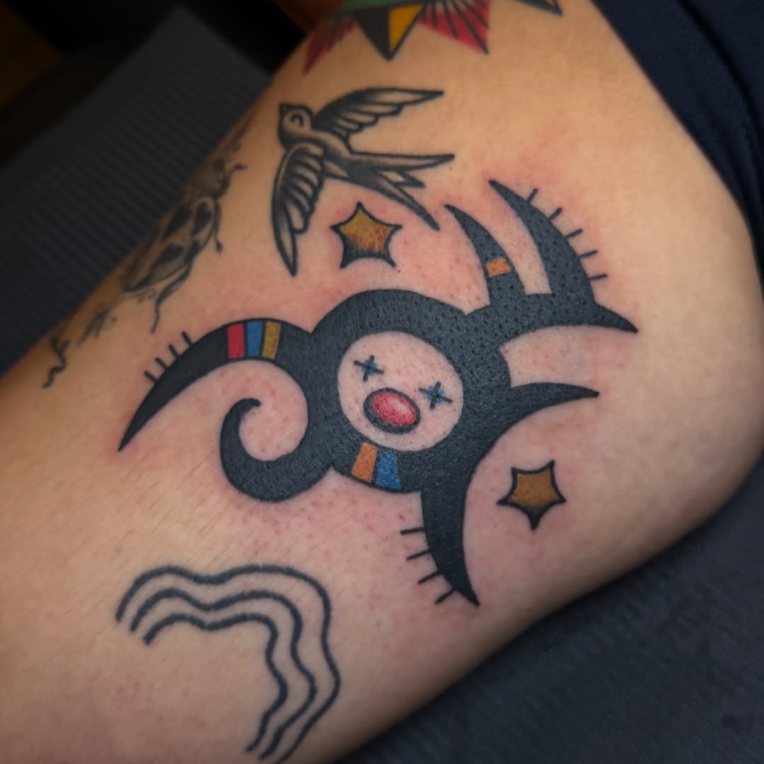 Tattoo by @goodpickenstattoo โ ignorant, blackwork
