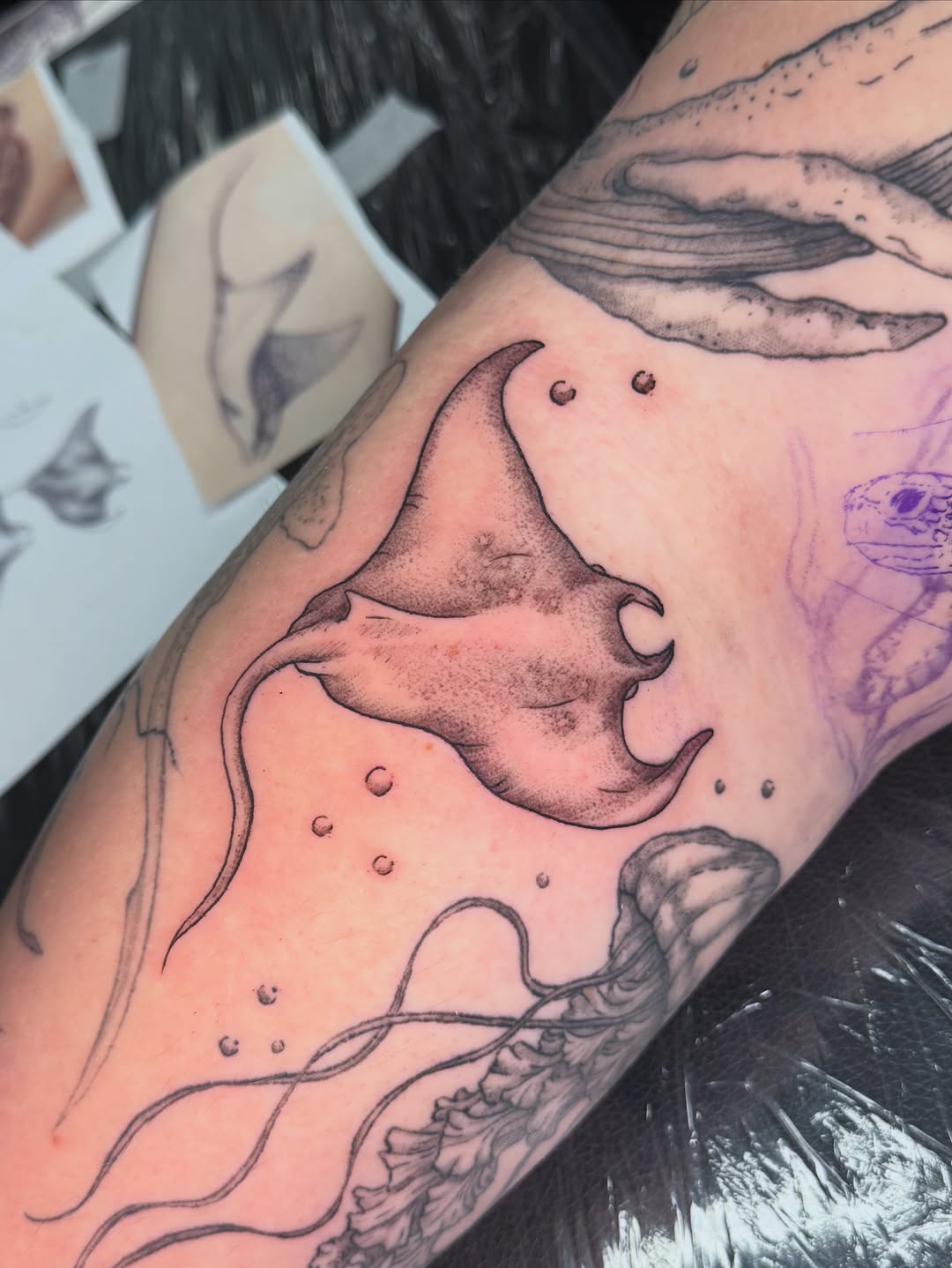 Tattoo by @t.wisted_and_sketchy β dotwork
