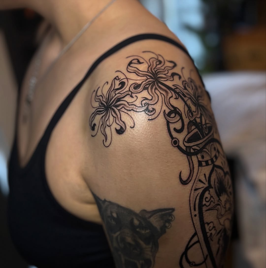 Tattoo by @jasminejadetattoo — illustrative, blackwork