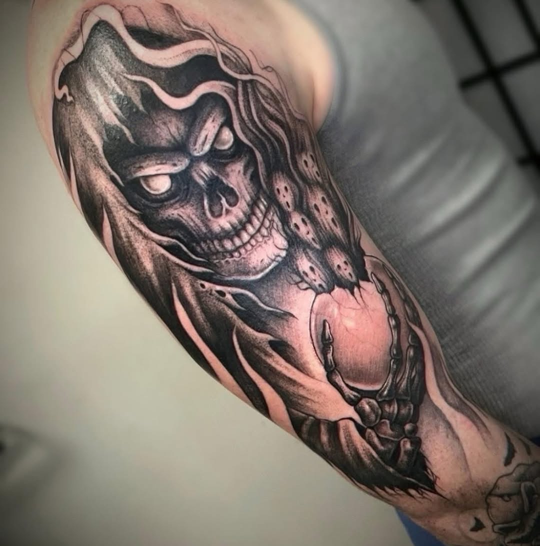 Tattoo by @leawhite_tattoos β black_and_grey, realism