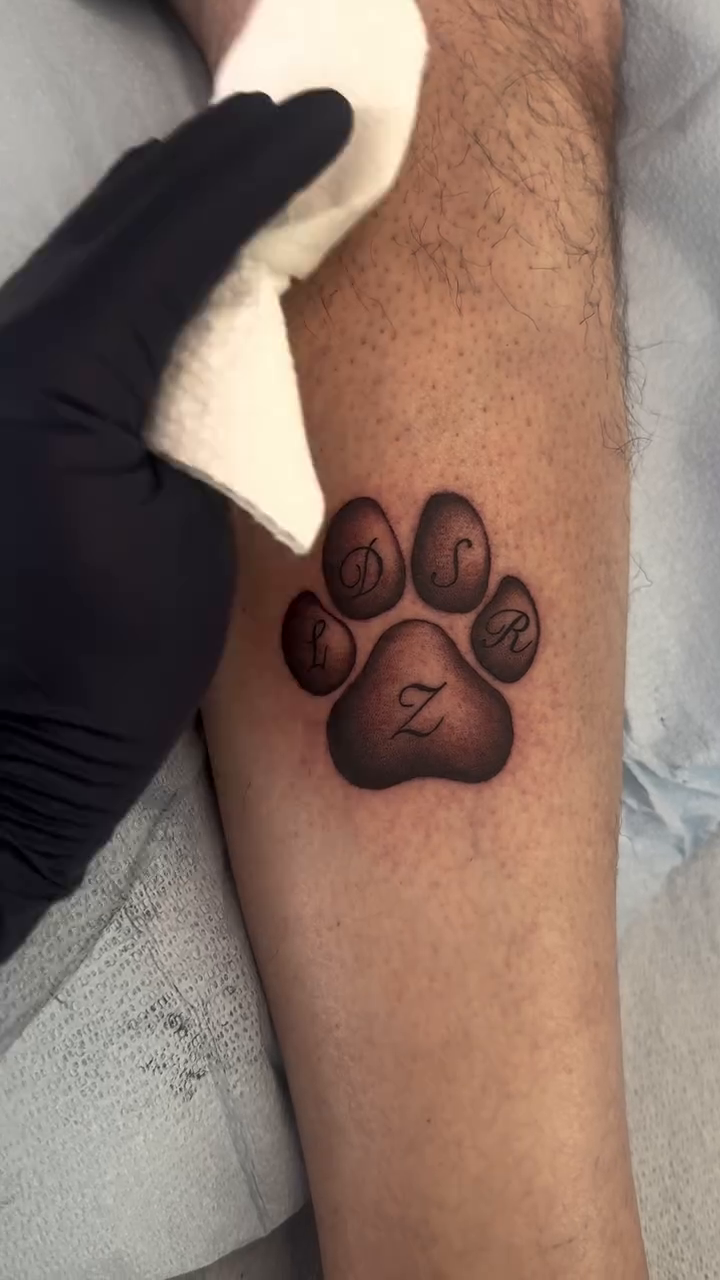 Tattoo by @misslilady — black_and_grey, illustrative