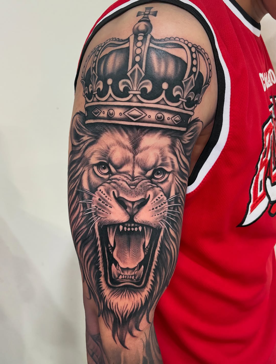 Tattoo by @osieltattoos โ realism, black_and_grey