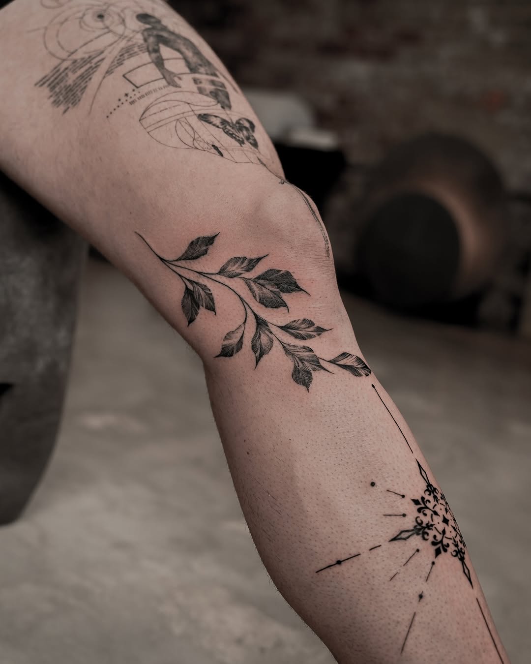 Tattoo by @jz_inker — fine_line, dotwork