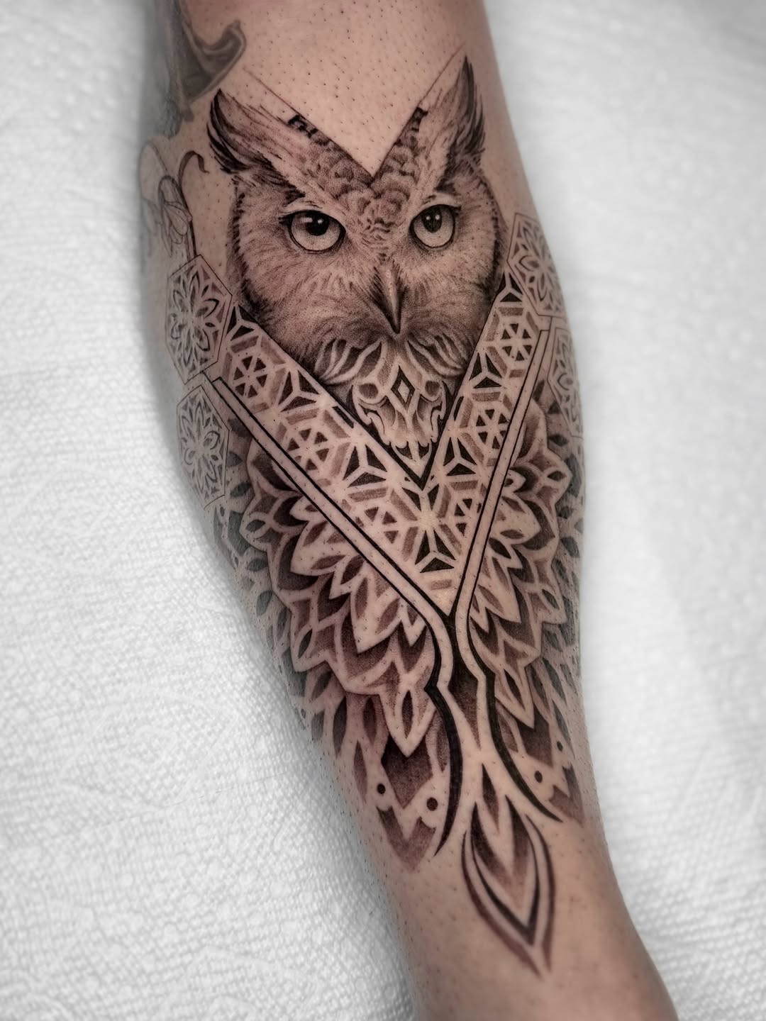 Tattoo by @jaxntheboxtattoos โ realism, geometric