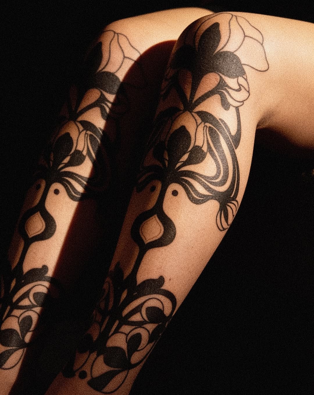 Tattoo by @danielsbauti โ blackwork, ornamental