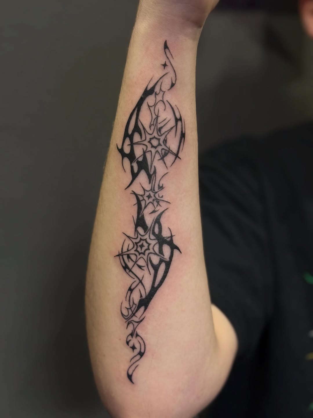 Tattoo by @bubblegum_and_bones — tribal