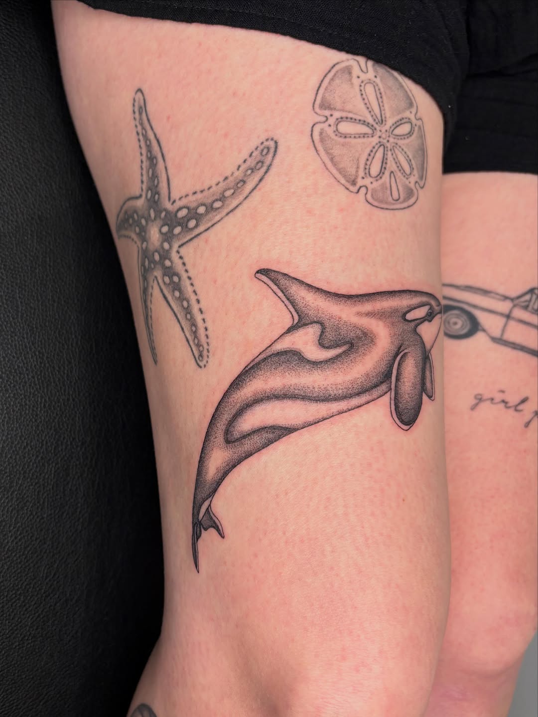 Tattoo by @en.terra — dotwork, black_and_grey