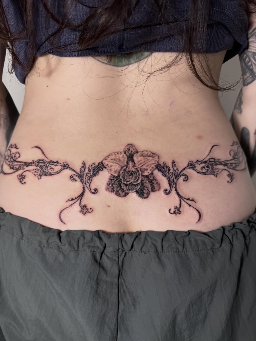 Tattoo by @tiannaos — black_and_grey
