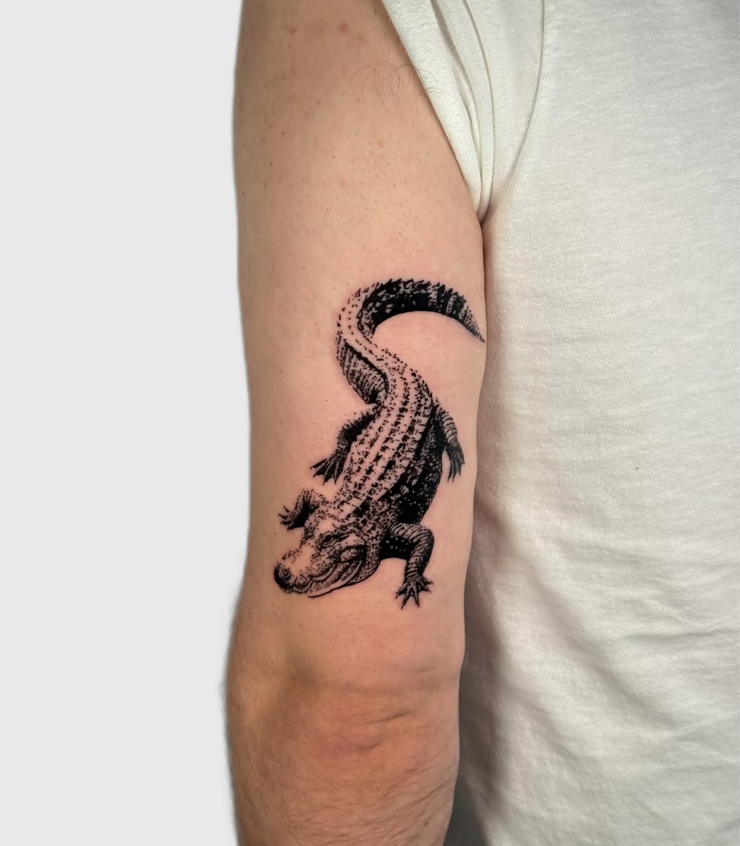 Tattoo by @nickyrose.tattoos โ realism, black_and_grey