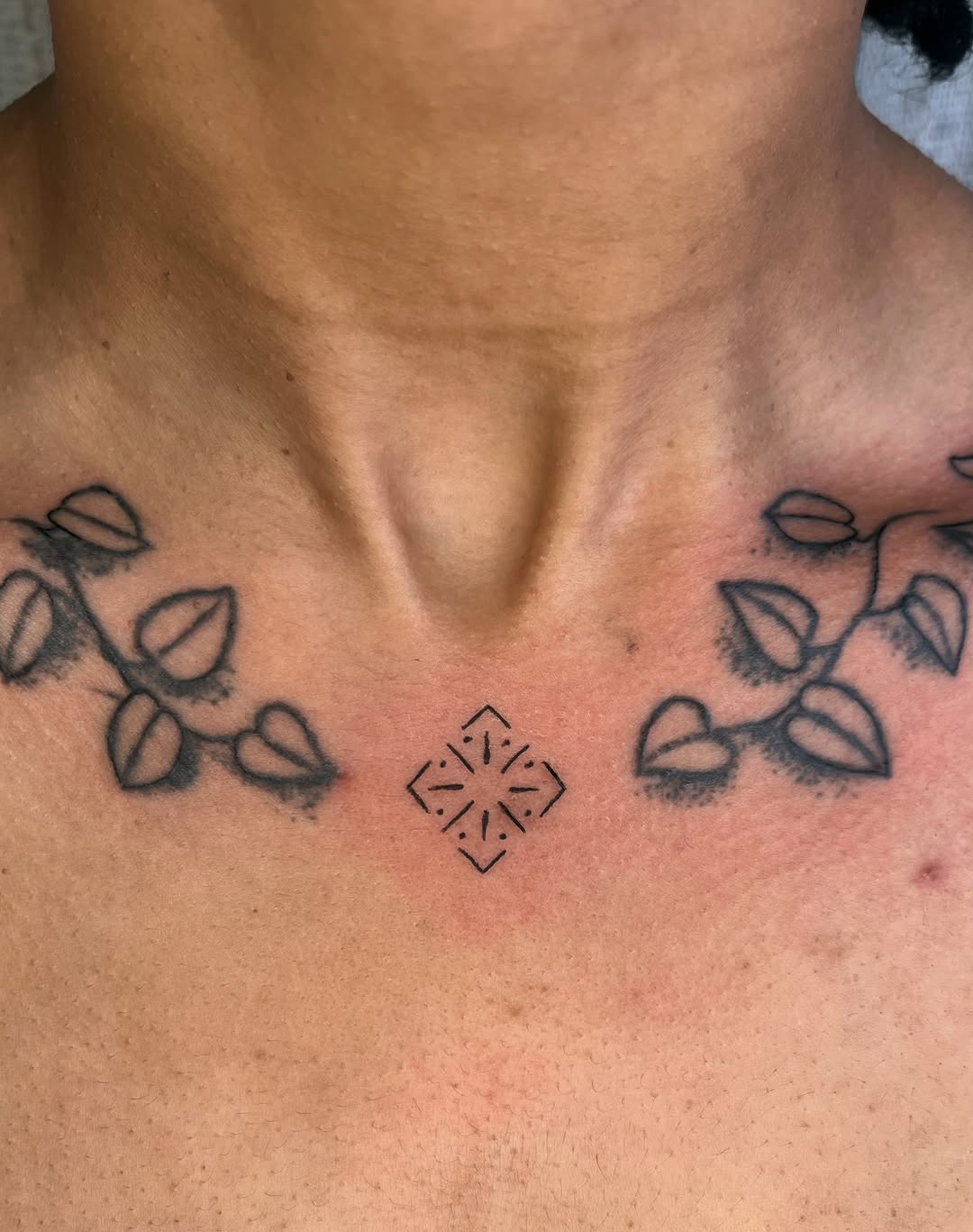 Tattoo by @maris_hare — fine_line, geometric