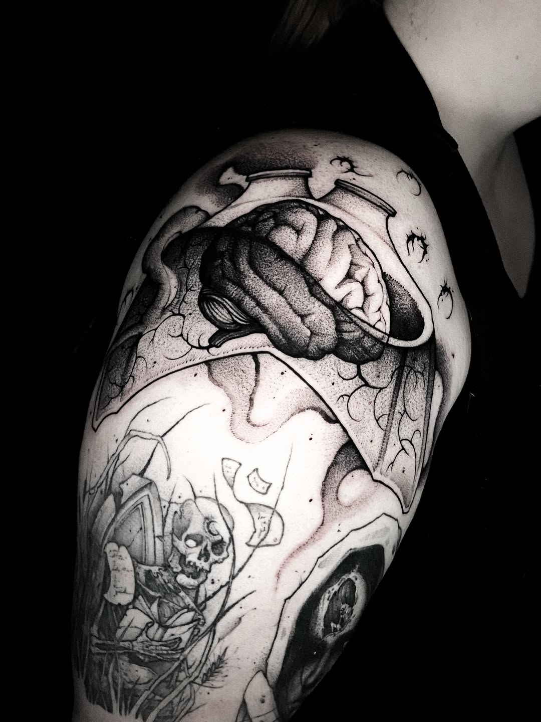 Tattoo by @bunche_tattoo โ black_and_grey, dark_realism