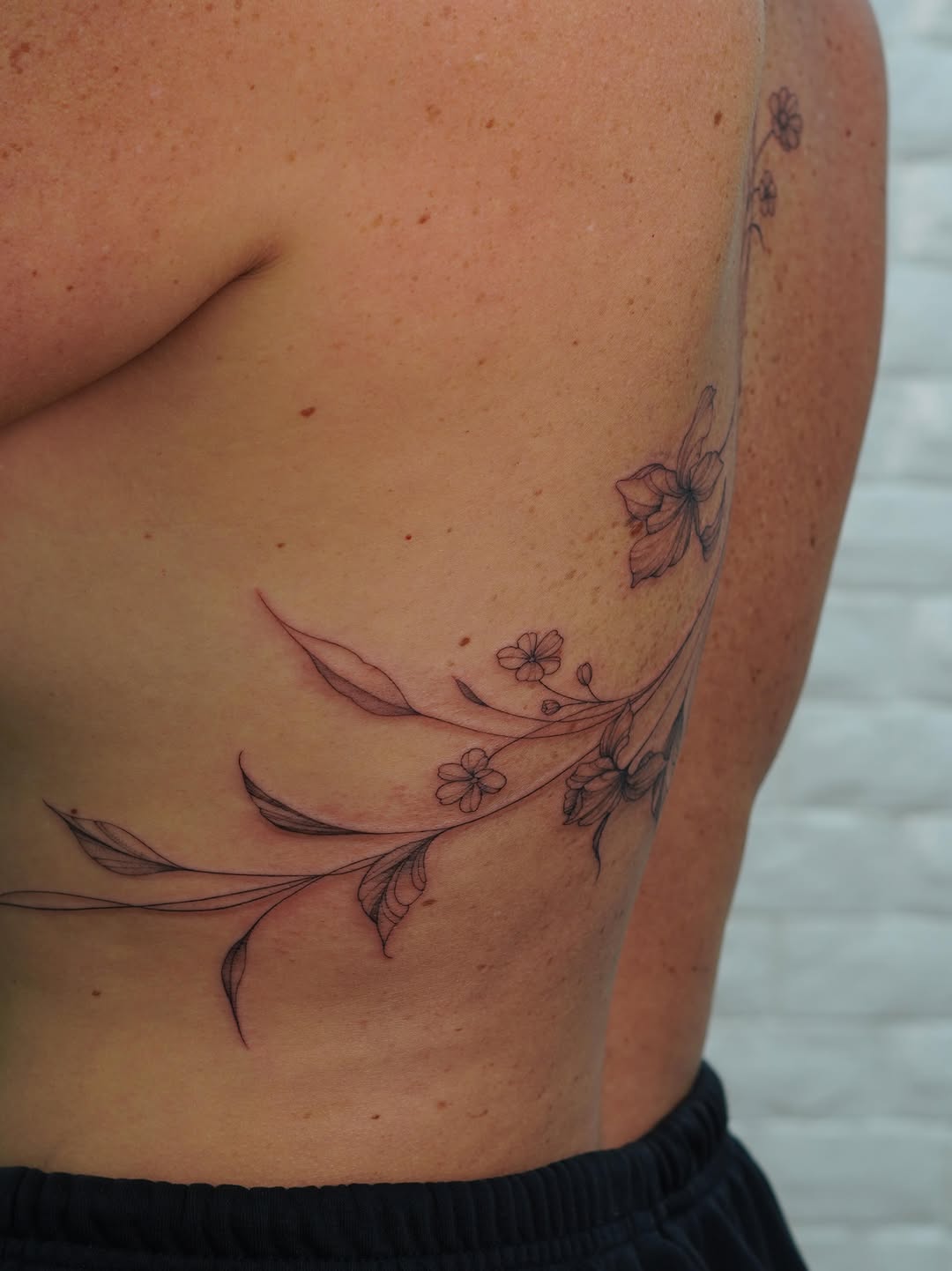 Tattoo by @danaeoxotattoos — fine_line