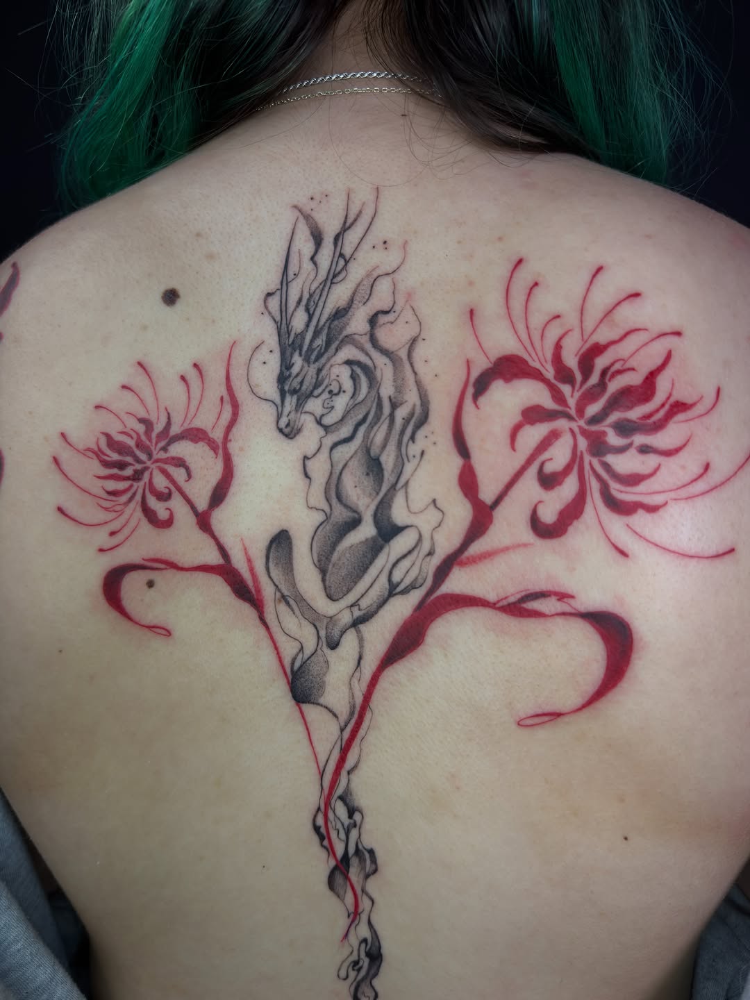 Tattoo by @vu_tattooer — blackwork