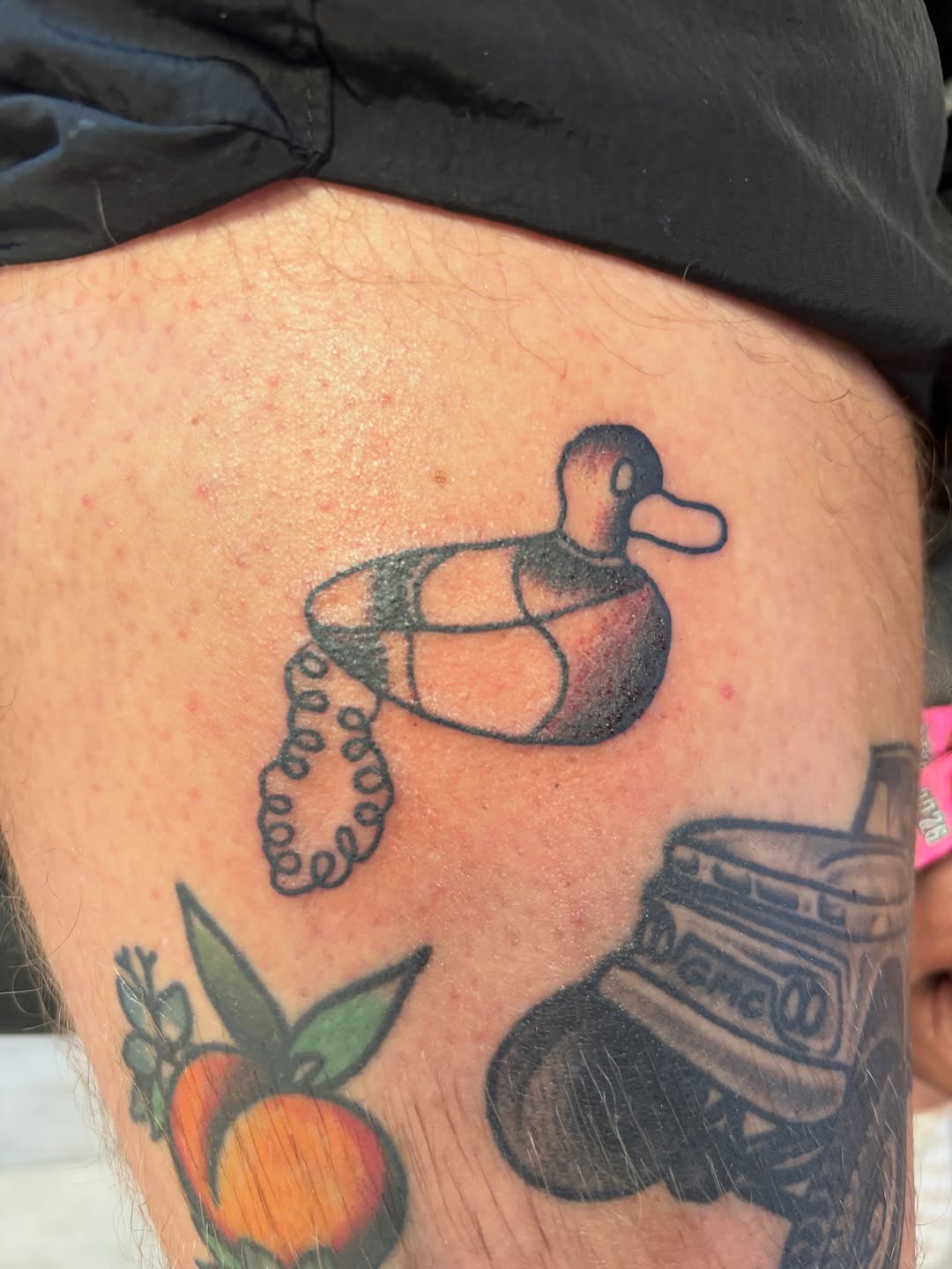 Tattoo by @fracas_tattoo โ american_traditional