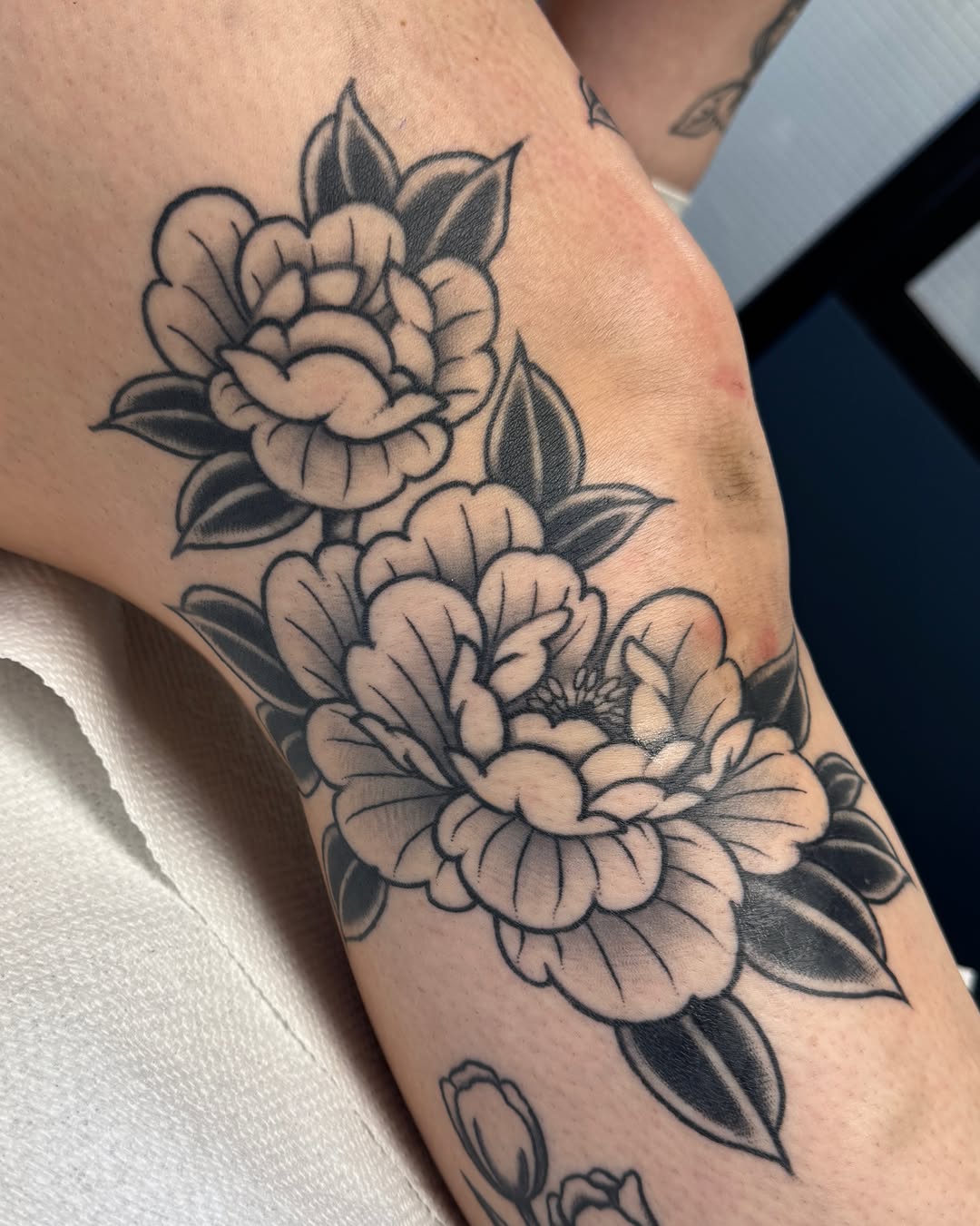Tattoo by @bregrovertattoo โ american_traditional, illustrative