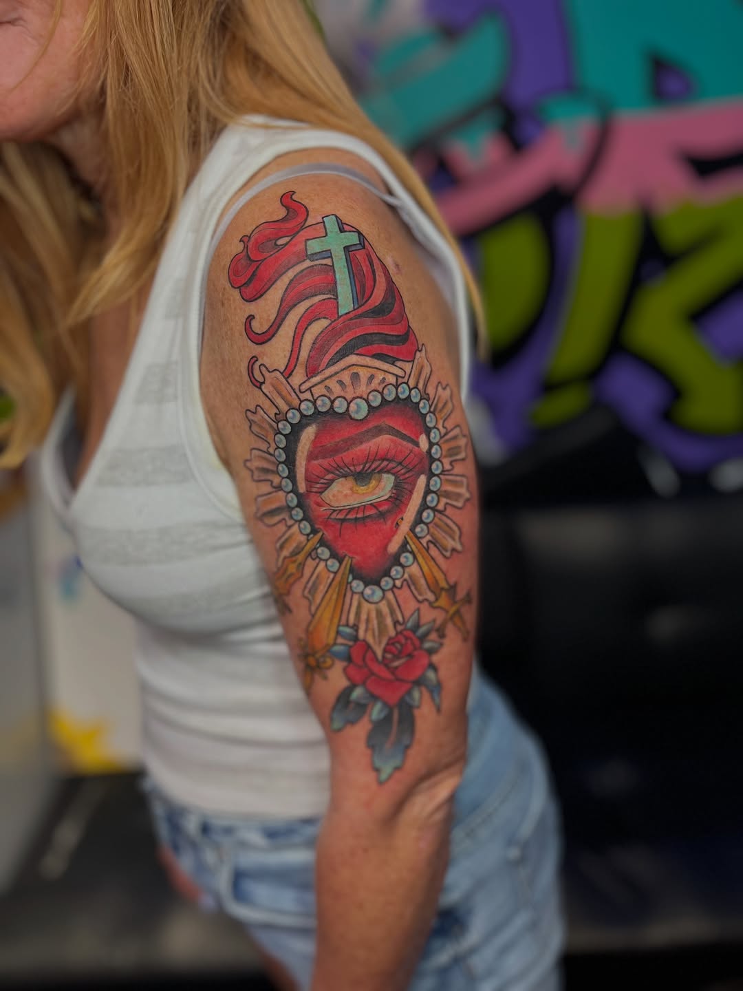 Tattoo by @poncetattooap — american_traditional, illustrative