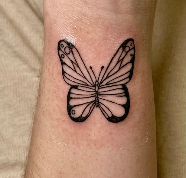 Tattoo by @ink.slayerr β fine_line