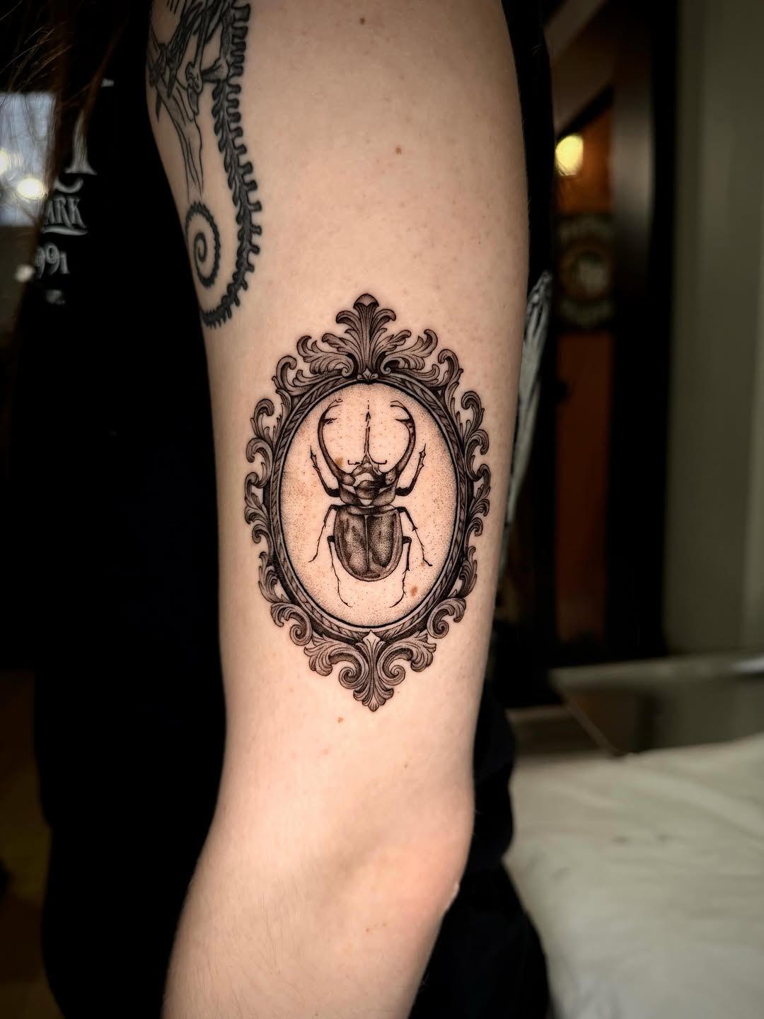 Tattoo by @ingridrojas_tattoo — black_and_grey