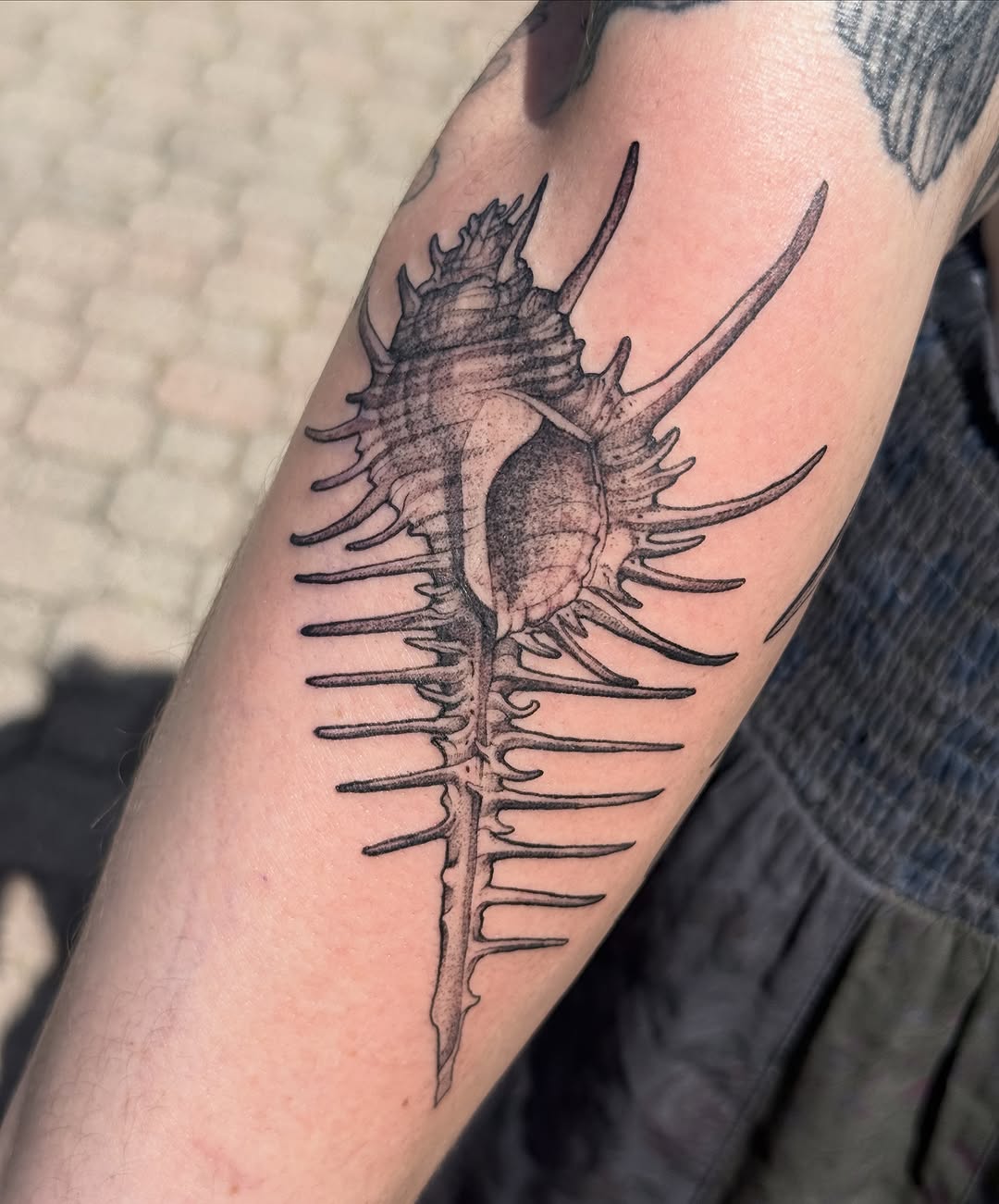 Tattoo by @lissbei — realism, black_and_grey