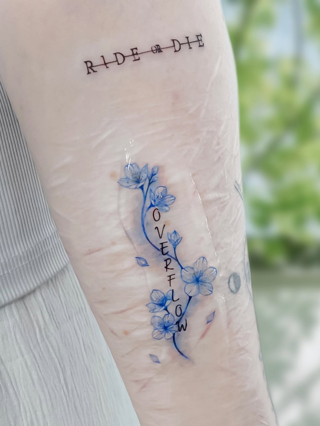 Tattoo by @honi_tattoo — fine_line, lettering_script