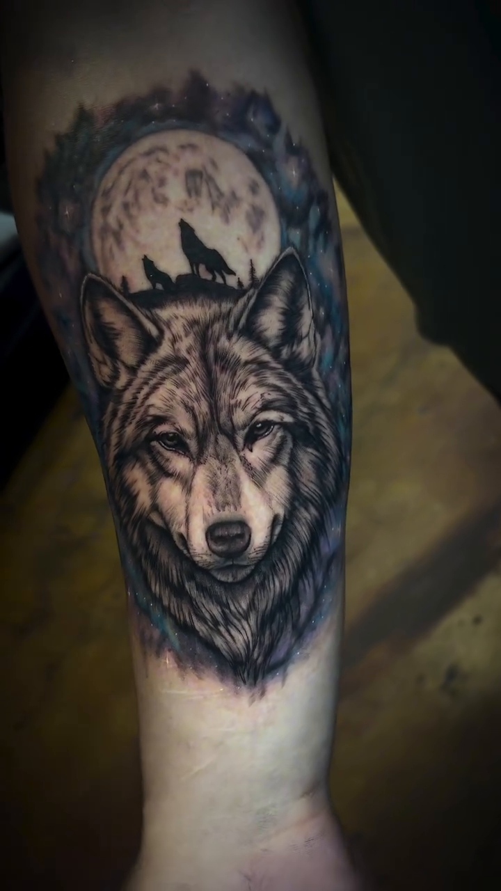 Tattoo by @ryan_tattoos_ β realism, black_and_grey